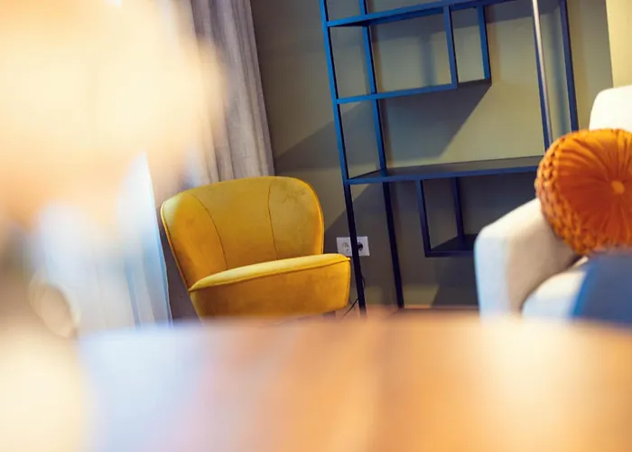 Leonart Living 42 Апартаменты *